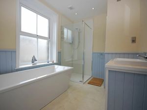 Photo 7- click for photo gallery